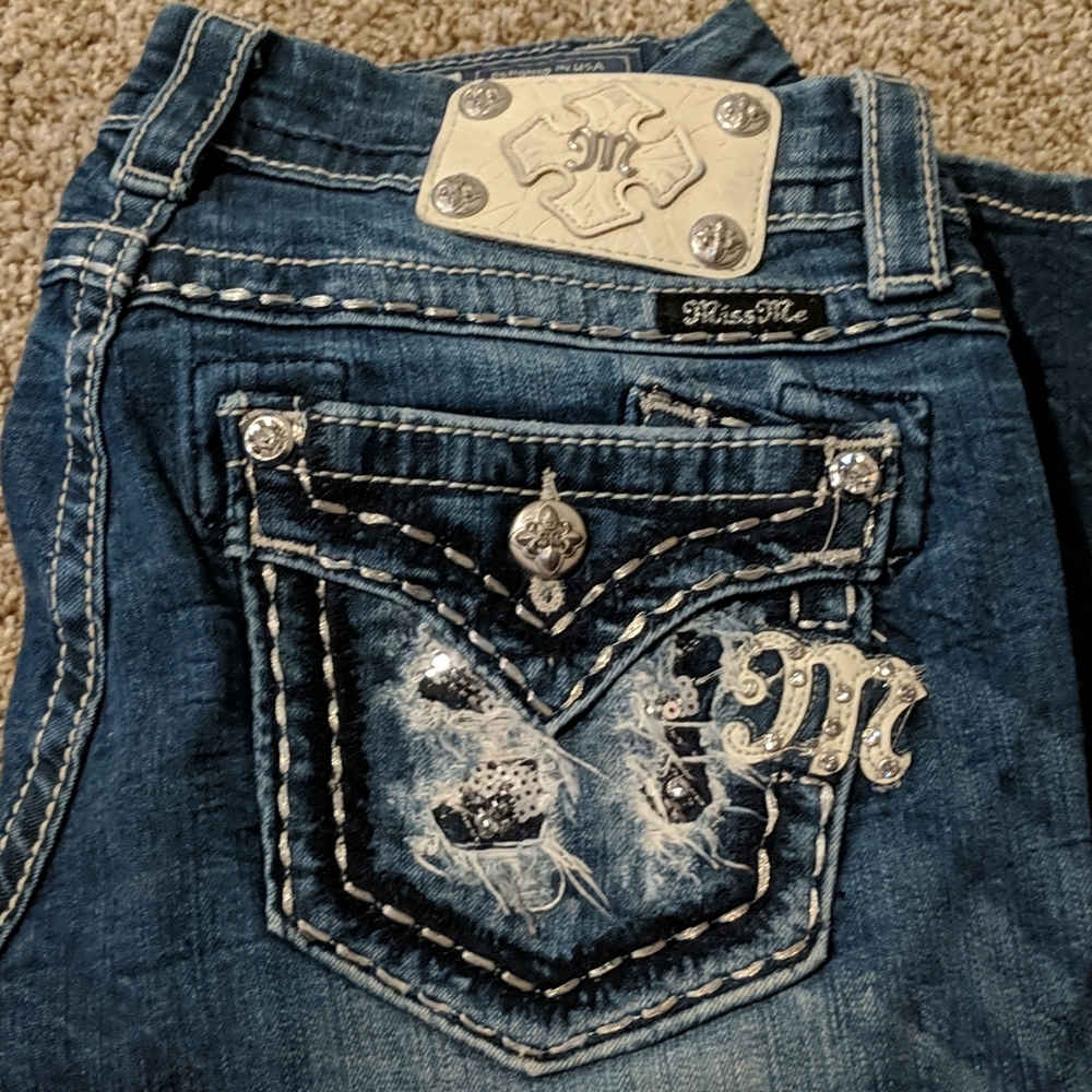 EUC Miss Me Jeans